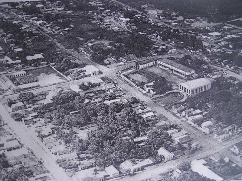 Bairro Areal e ao lado direito da foto Igreja Nsa. de F&aacute;tima