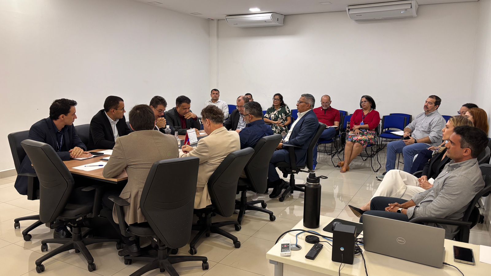 Reunião aconteceu na Sede da Semec